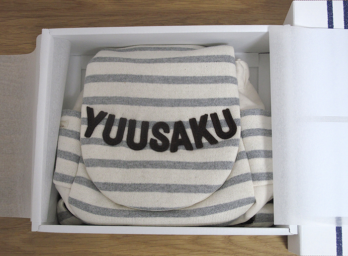 ギフトボックスに入ったベビーリュック