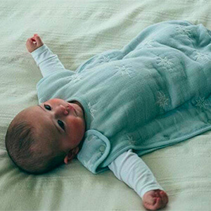 【マールマール】男の子向き名前刺繍入りスリーパー